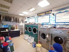 Negozio/Locale commerciale in Commerciale