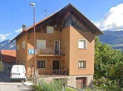 Casa Bi/Trifamiliare in Residenziale