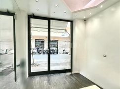 Negozio/Locale commerciale in Commerciale