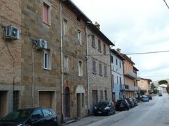 Casa Bi/Trifamiliare in Residenziale