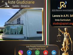Casa Bi/Trifamiliare in Residenziale