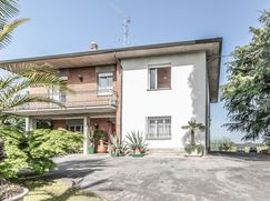 Casa indipendente in Residenziale