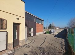 Capannone in Commerciale