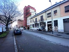 Negozio/Locale commerciale in Commerciale