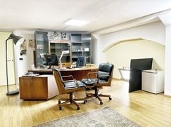 Ufficio in Commerciale