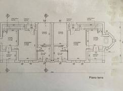 Casa Bi/Trifamiliare in Residenziale