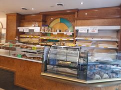 Attività/Licenza (con o senza mura) in Commerciale