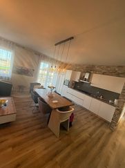 Casa Bi/Trifamiliare in Residenziale