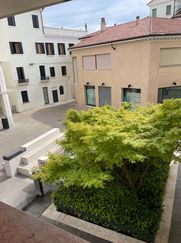 Ufficio in Commerciale