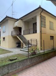 Casa indipendente in Residenziale