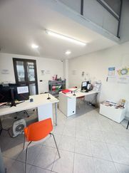 Ufficio in Commerciale