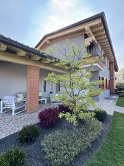Casa Bi/Trifamiliare in Residenziale