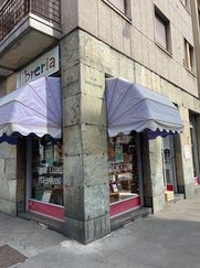 Negozio/Locale commerciale in Commerciale