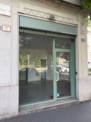Negozio/Locale commerciale in Commerciale