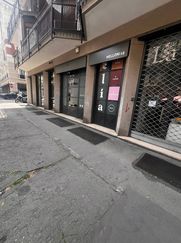 Negozio/Locale commerciale in Commerciale
