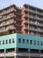 Negozio/Locale commerciale in Commerciale