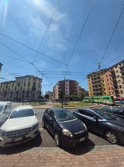 Attività/Licenza (con o senza mura) in Commerciale