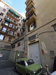 Negozio/Locale commerciale in Commerciale