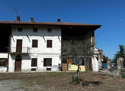 Casa indipendente in vendita