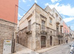 Casa indipendente in vendita