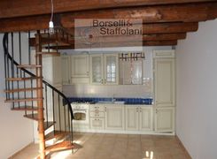 Trilocale in vendita