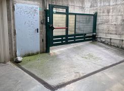 Box/posto auto in vendita