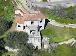 Casa indipendente in vendita