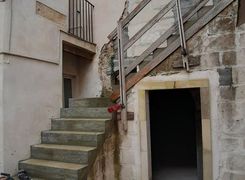 Trilocale in vendita