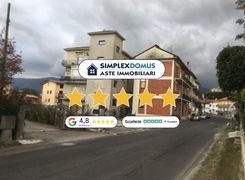 Trilocale in vendita