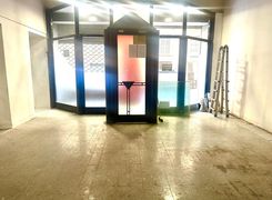 Negozio/Locale commerciale in affitto