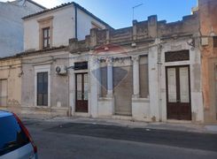 Casa indipendente in vendita