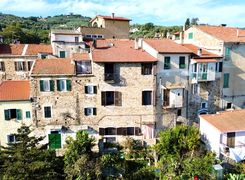 Casa indipendente in vendita
