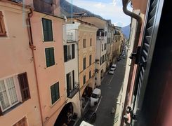 Appartamento in vendita