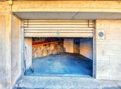 Box/posto auto in vendita
