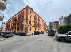 Trilocale in vendita