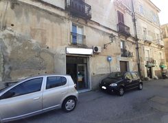 Negozio/Locale commerciale in vendita