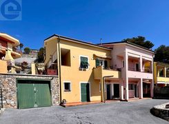 Trilocale in vendita