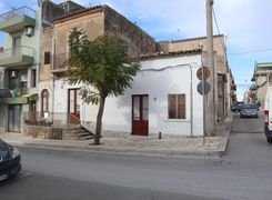 Casa indipendente in vendita
