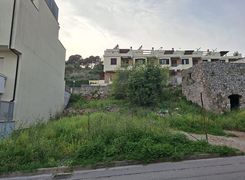 Casa Bi/Trifamiliare in vendita