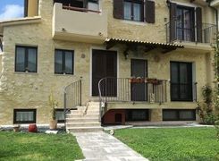 Casa Bi/Trifamiliare in vendita
