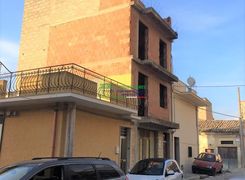 Trilocale in vendita