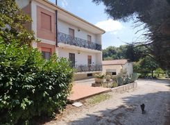 Quadrilocale in vendita