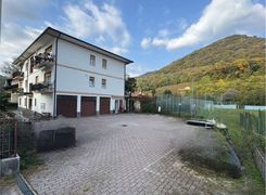 Trilocale in vendita