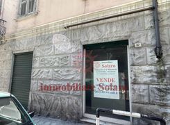 Negozio/Locale commerciale in vendita