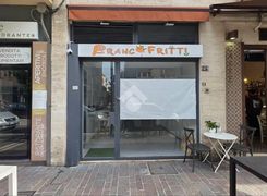 Negozio/Locale commerciale in affitto