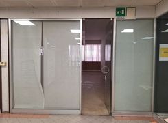 Negozio/Locale commerciale in affitto
