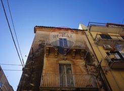Casa Bi/Trifamiliare in vendita
