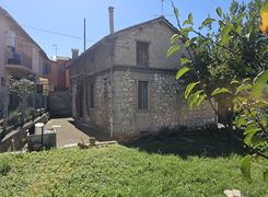 Trilocale in vendita