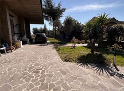 Appartamento in vendita