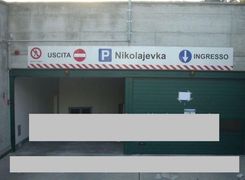 Box/posto auto in vendita